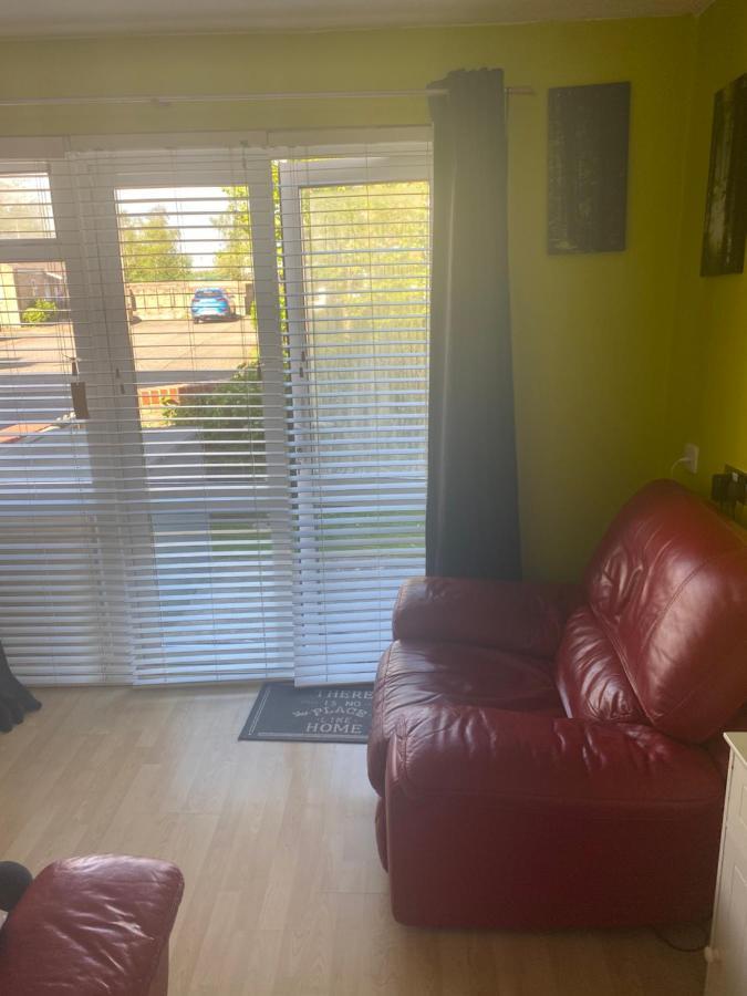 Appartamento Travelling Stop Swindon Esterno foto