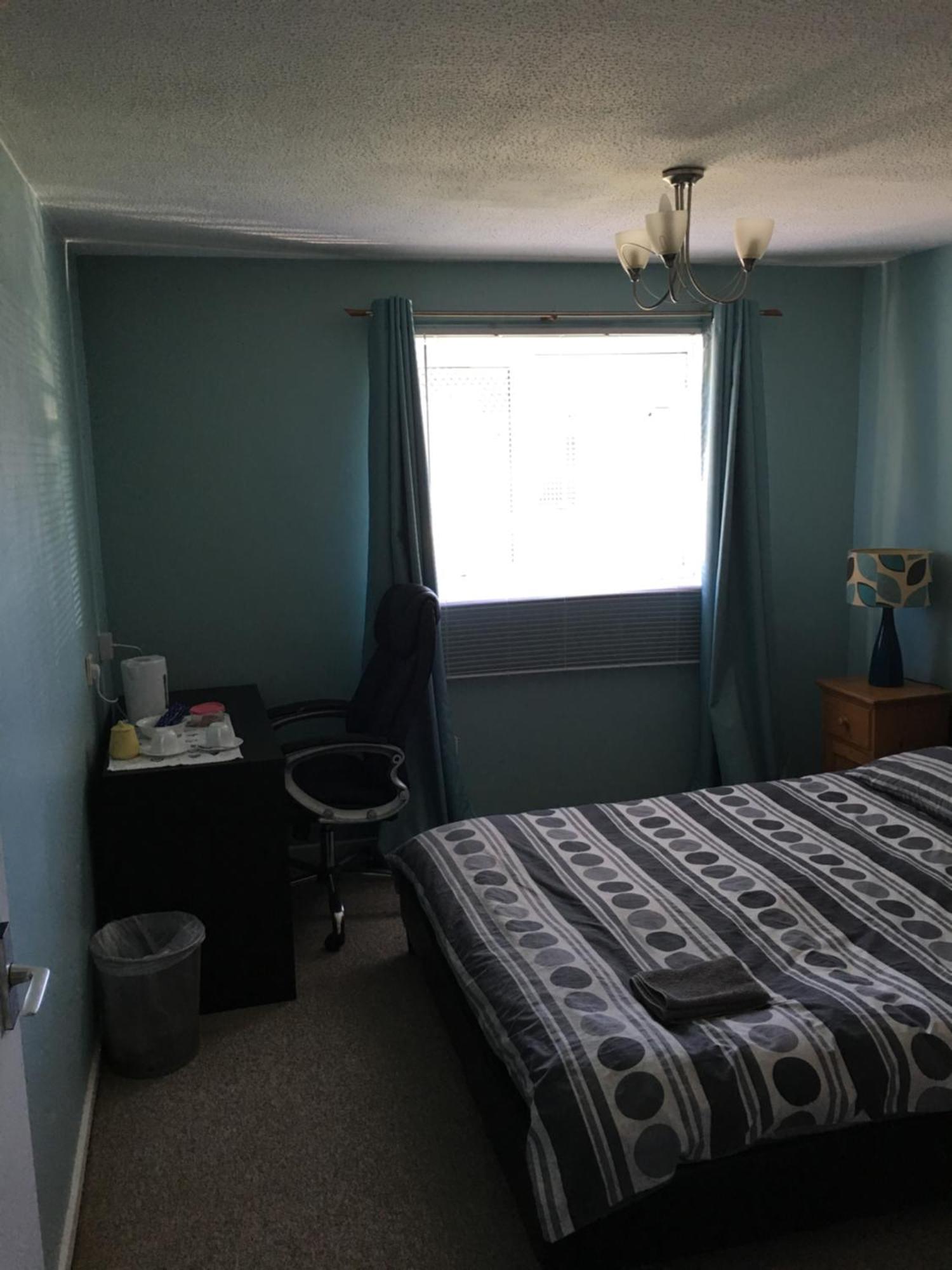 Appartamento Travelling Stop Swindon Esterno foto
